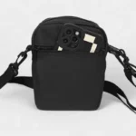 sac banane bandoulière homme noir poche arrière smartphone