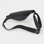 sac banane homme luxe petite taille vue arrière de trois quarts