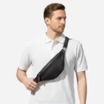 sac banane homme luxe petite taille porté en bandoulière