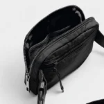 mini sac banane homme compartiments intérieurs