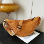 sac-banane-femme-velours-cotele-orange-marron sac banane femme velours côtelé marron orange en forme demi lune