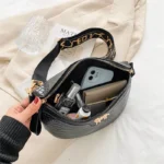 sac banane luxe noir grande poche ouverte