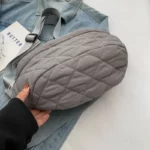 sac banane matelassé gris 7