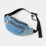 sac banane denim en jean clair avec des coutures orange