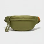 sac banane kaki avec des tirettes de fermeture tressées en scoubidous