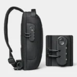 sac banane sécurisé noir avec cadenas à code sur le côté