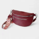 sac banane sangle interchangeable rouge bordeaux avec des fermetures éclaires argentées