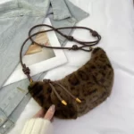 Sac Banane Fausse Fourrure Leopard Foncée Marron