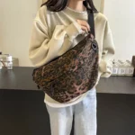 Sac Banane Leopard XXL léopard foncé en bandoulière