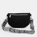 Sac Banane Velours Côtelé Bandoulière Femme en noir avec une sangle décorative à motifs géométriques