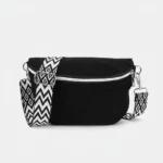 Sac Banane Velours Côtelé Bandoulière Femme en noir avec une lanière ethnique en noir et blanc