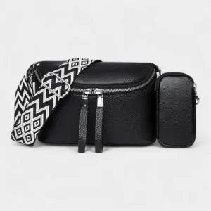 Sac Banane Femme Cuir Chic Rectangulaire de couleur noire avec lanière zigzag présenté de face