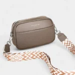 Sac Banane Femme Cuir Rectangulaire Bandoulière gris avec sangle zigzag et poche avant