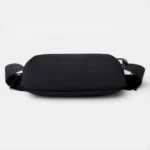 Sac Banane Nylon Imperméable Gorpcore Sac banane nylon noir au style gorpcore, vue de dessous