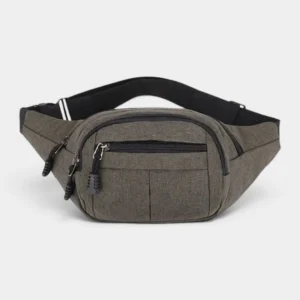 Sac banane en nylon vert kaki posé de face, avec une sangle réglable rayée