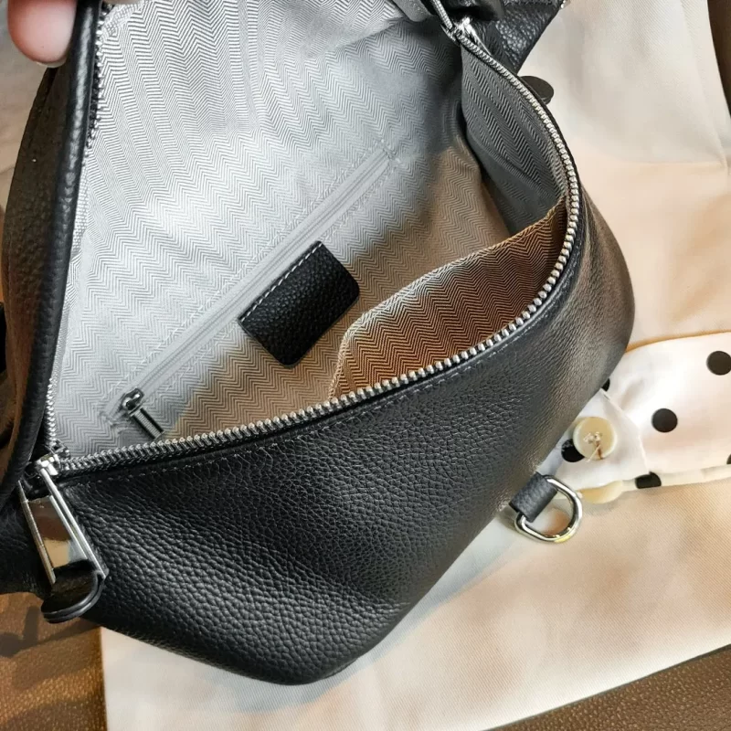 Sac Banane XXL Femme Cuir noir poches intérieures Sac Banane XXL Femme Cuir noir poches intérieures