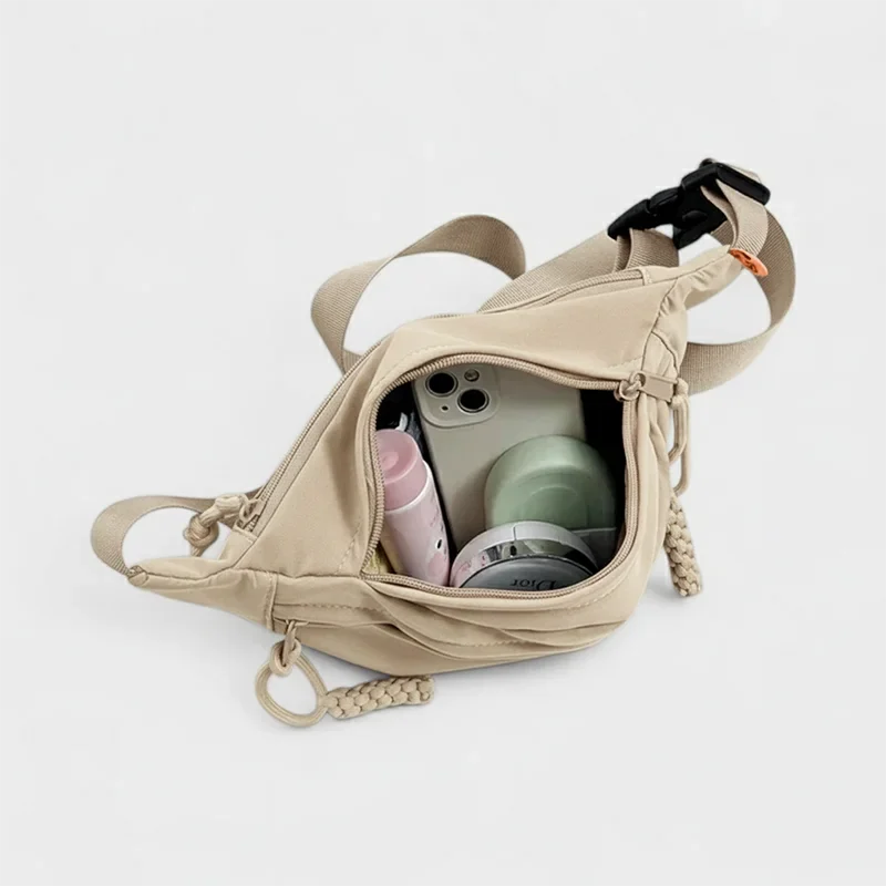 sac banane beige poche arrière et poche ouverte