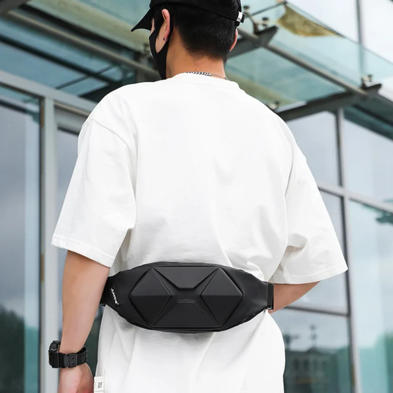 sac banane homme stylé porté à la taille sac banane homme stylé porté à la taille